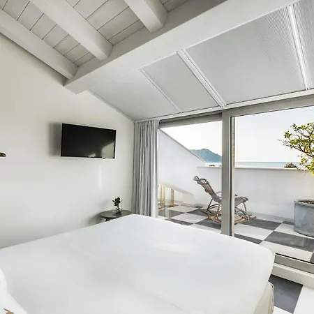 Seebay 4*